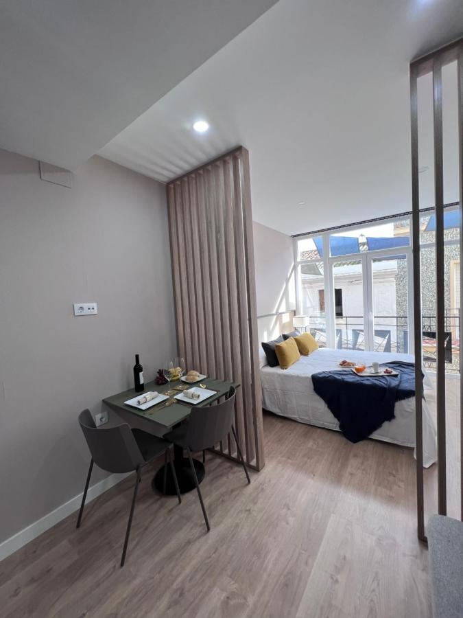 Apartamentos San Juan Suites باداخوز المظهر الخارجي الصورة