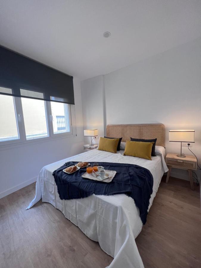 Apartamentos San Juan Suites باداخوز المظهر الخارجي الصورة